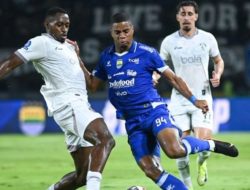 Persib Bandung Tetap Puncaki Klasemen Usai Ditahan Imbang Arema FC