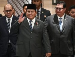 Prabowo Tegaskan Indonesia Tak Mau Didikte, Siap Berdiri di Atas Kaki Sendiri