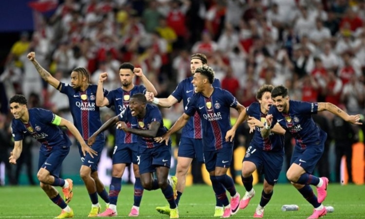 PSG Pertahankan Takhta Eropa, Arsenal Tumbang Dramatis Lewat Adu Penalti